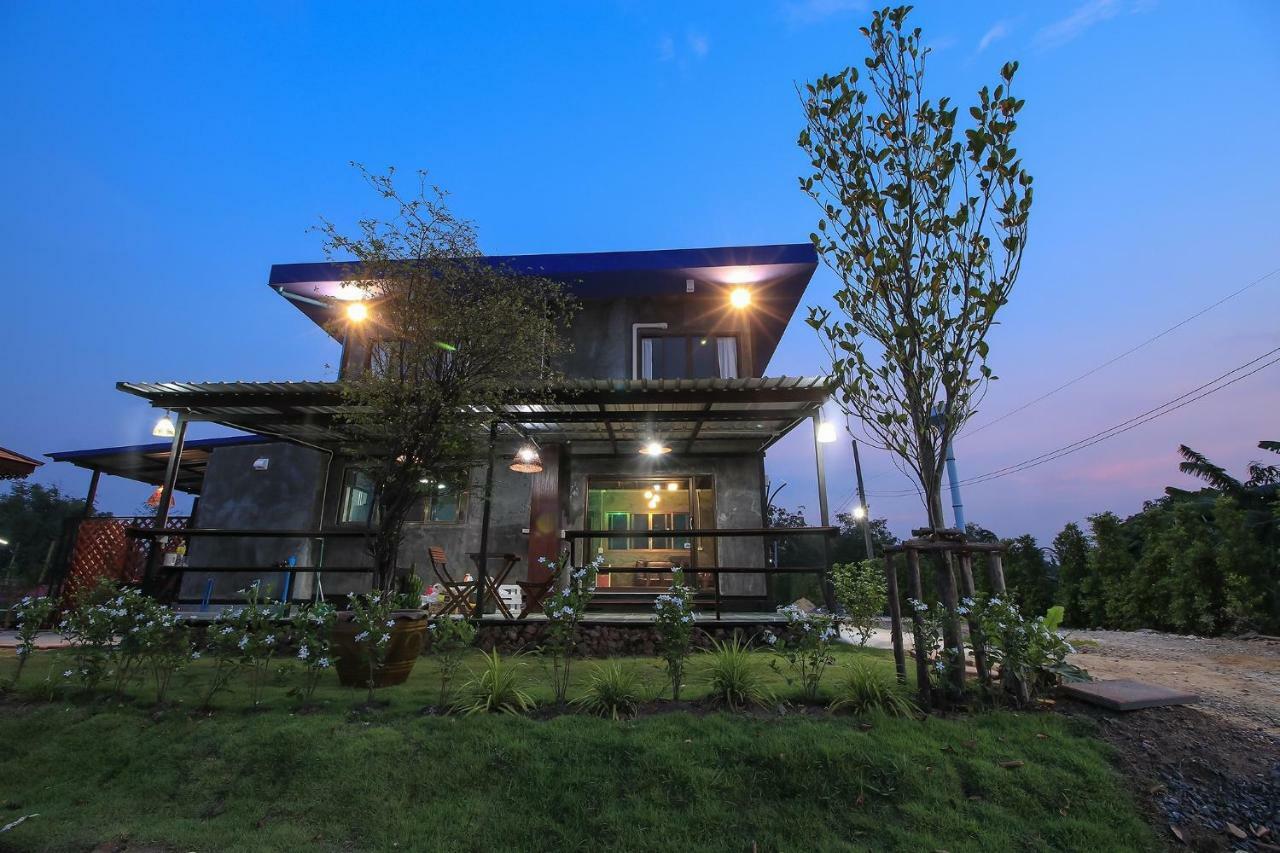 Falik Farm Stay พระนครศรีอยุธยา ภายนอก รูปภาพ